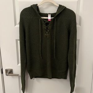 No boundaries sweater